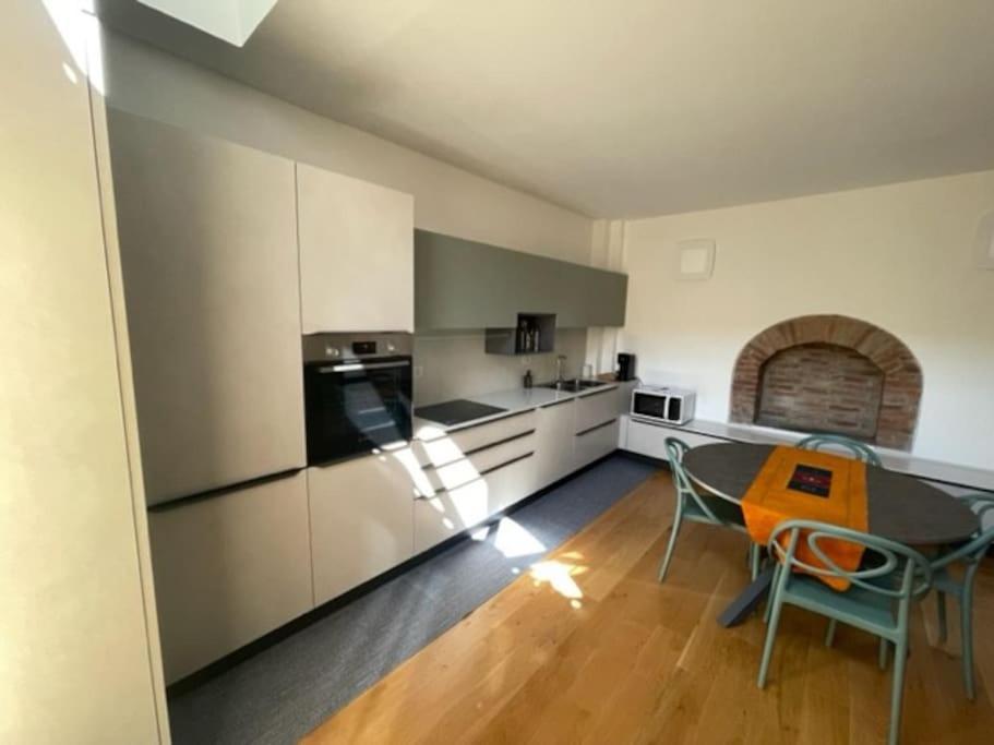 Appartement Ai Piedi Della Mole à Turin Extérieur photo